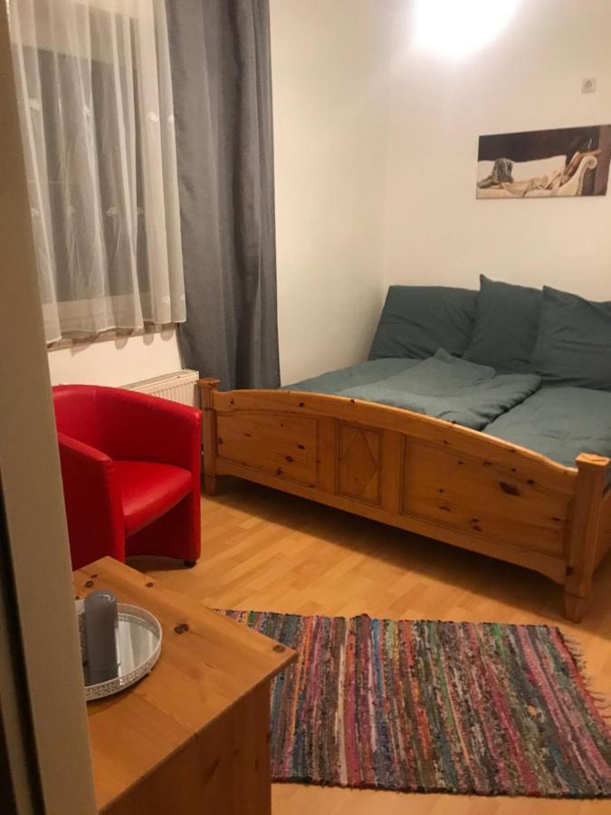 Apartmany Lend Exteriör bild